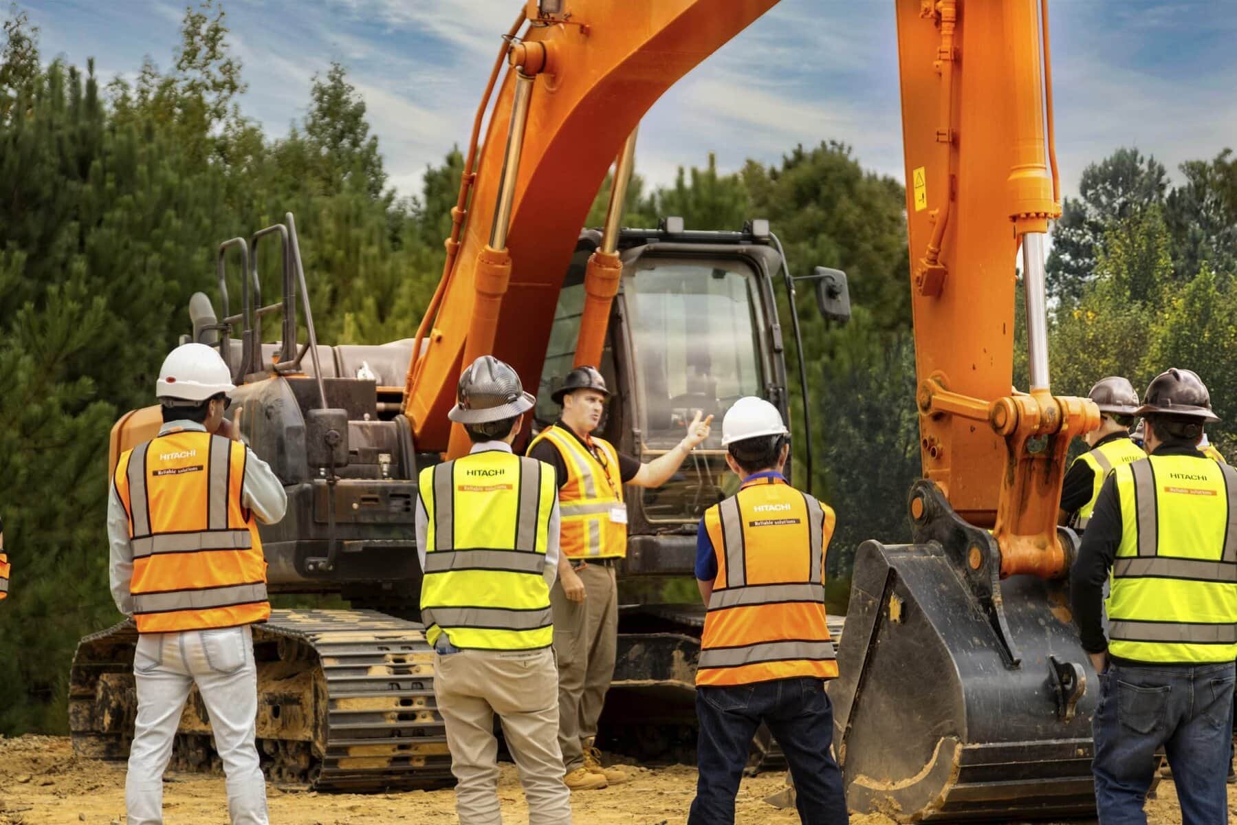 Hitachi - Mid Size Excavators - ZX210LC - 7H - Sonsray Machinery