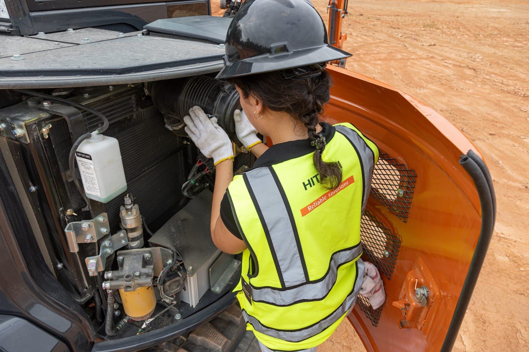 Hitachi - Compact Excavators - ZX50U & ZX60USB-5N - Sonsray Machinery